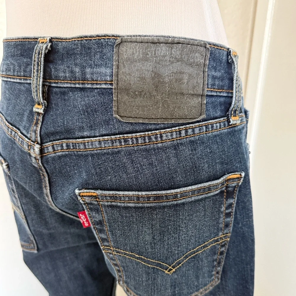 Levi's Dark Blue Straight Jeans for Men